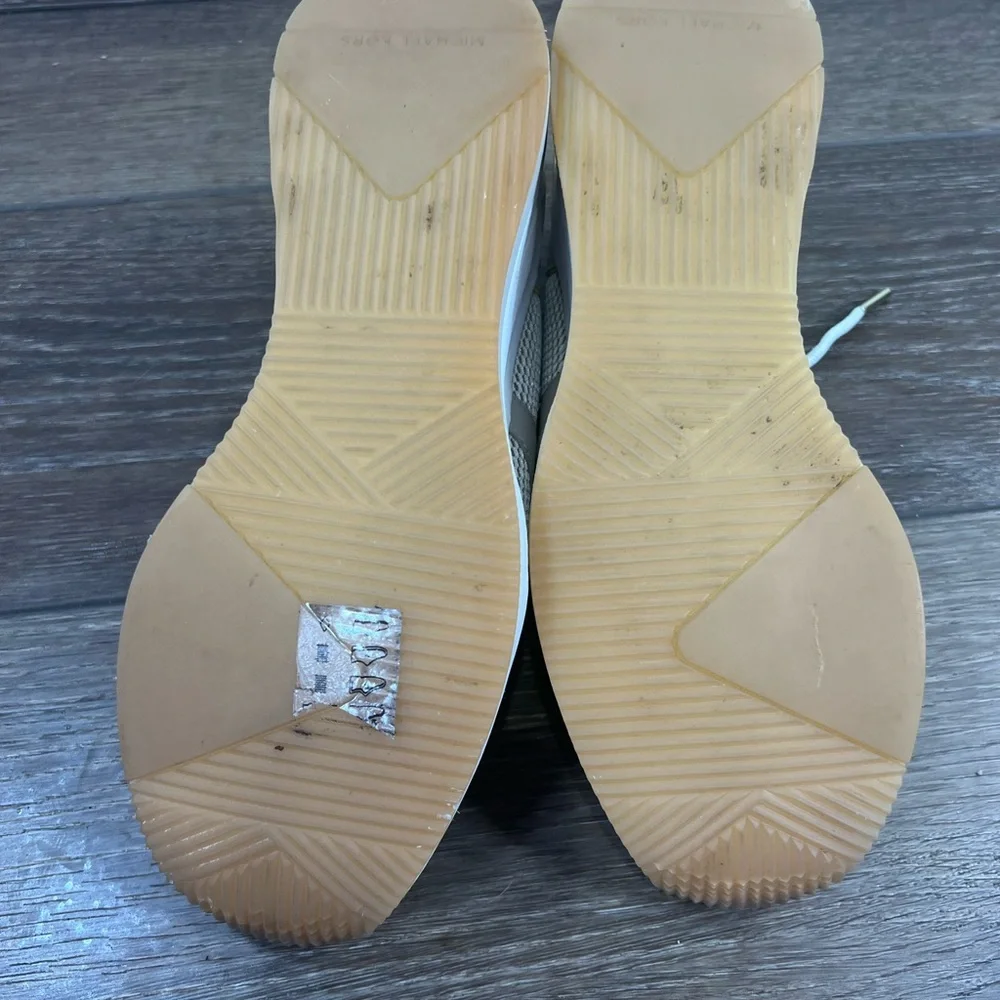 Michael Kors Liv Trainer Sneakers - Picture 10 of 11